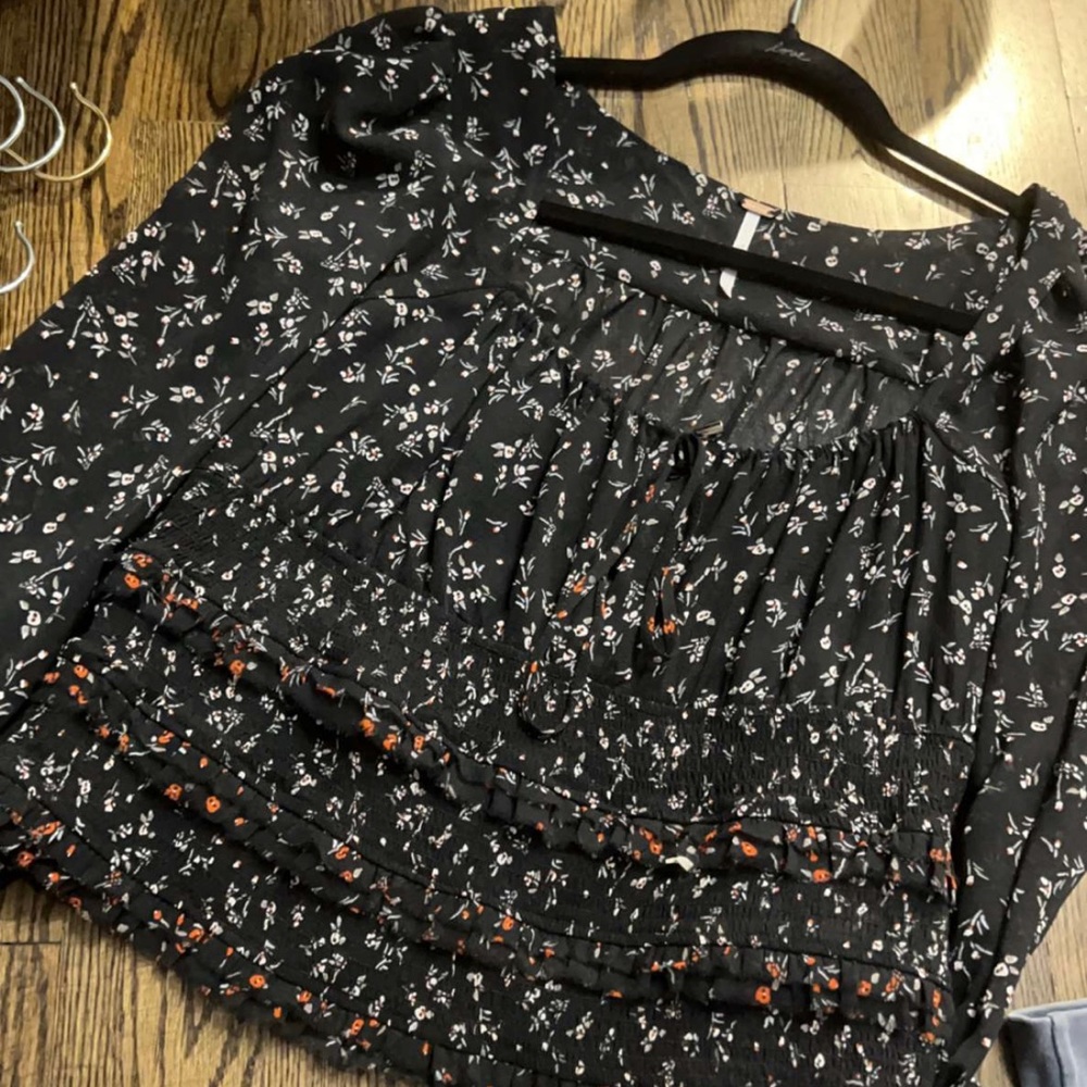 Free people flowy top